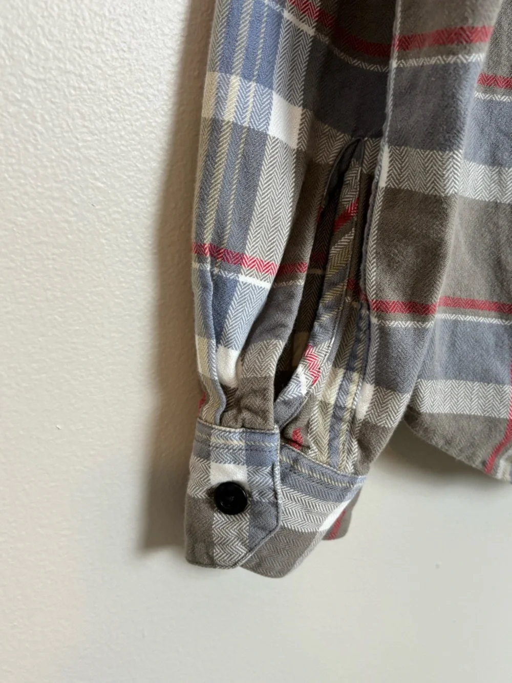J Crew Shirt Mens Med Wet Gravel Gray Herringbone Plaid Flannel Sporting Button